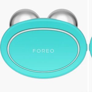 Foreo “Bear” Facial Toning Device- Mint color